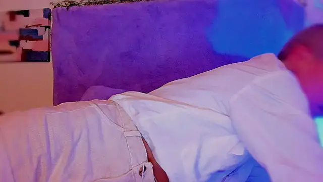 Charlee pink online show from January 2026 07:54:02 PM