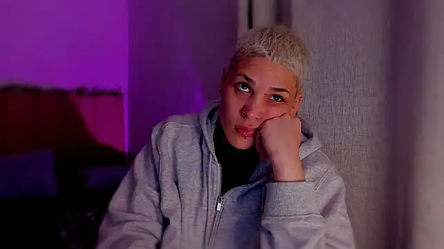 Charlee pink online show from February 2026 10:56:01 PM