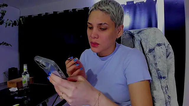 Charlee pink online show from September 2025 01:45:02 AM