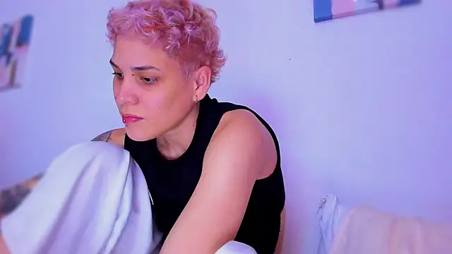 Charlee pink online show from December 2025 04:14:01 AM