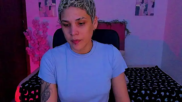 Charlee pink online show from October 2025 12:31:02 AM