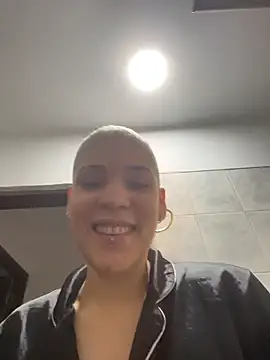 Charlee pink online show from March 2026 06:08:01 PM