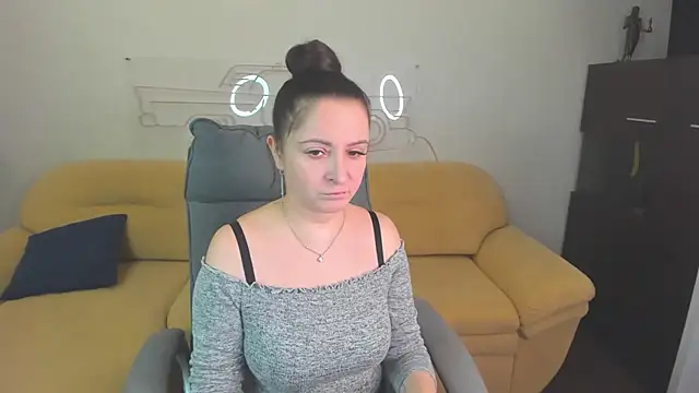 AngellLika online show from January 2026 02:45:01 PM