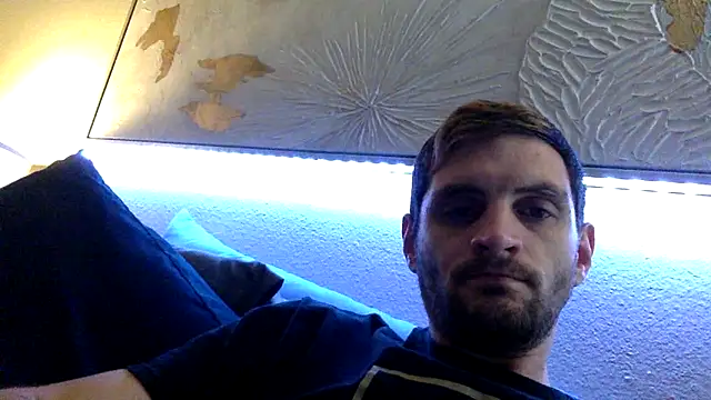 ChillzPnp online show from November 2025 04:50:01 AM