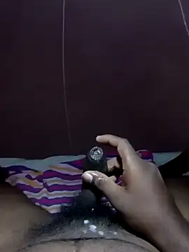 Snapshot of walkollanew99 chatting on December 2024 10:28:01 AM walkollanew99 online show from December 2024 10:28:01 AM