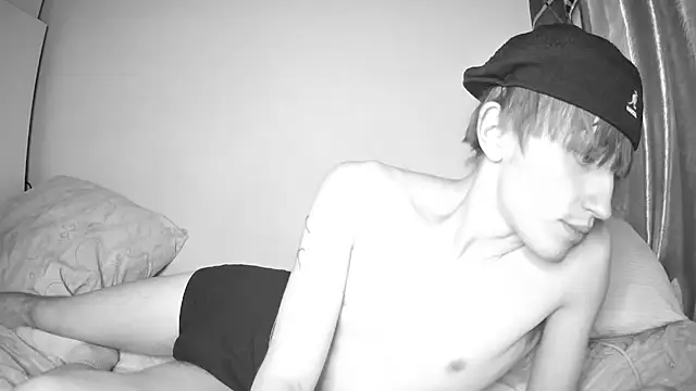 Snapshot of Timothy_Te_Amo chatting on December 2024 02:27:02 PM Timothy Te Amo online show from December 2024 02:27:02 PM