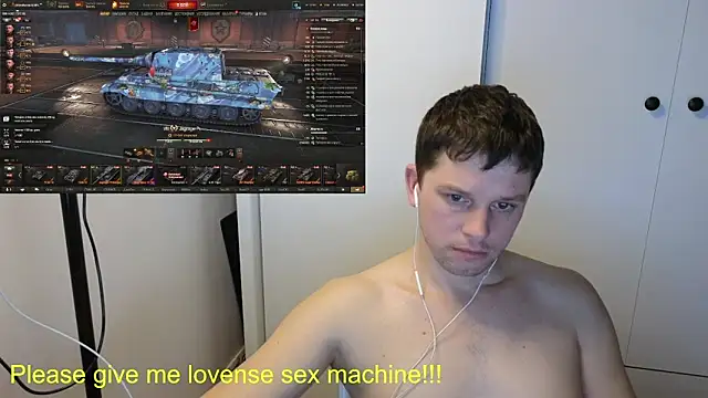 Snapshot of BigL0ve chatting on March 2026 02:17:01 PM BigL0ve online show from March 2026 02:17:01 PM