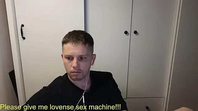BigL0ve online show from May 2026 01:52:02 PM