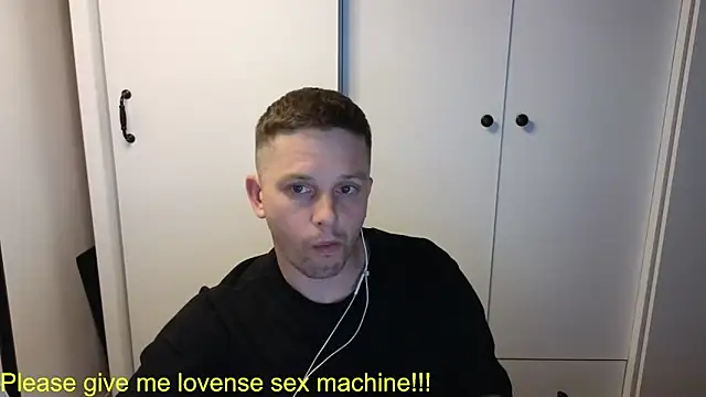 BigL0ve online show from May 2026 02:58:01 PM