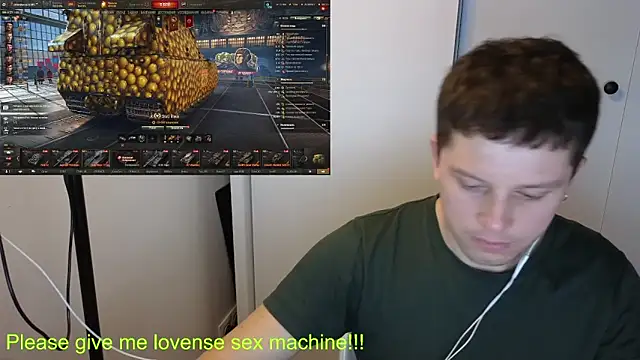 Snapshot of BigL0ve chatting on February 2026 01:52:02 PM BigL0ve online show from February 2026 01:52:02 PM