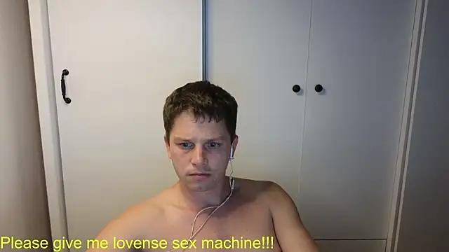 Snapshot of BigL0ve chatting on July 2026 02:09:02 PM BigL0ve online show from July 2026 02:09:02 PM