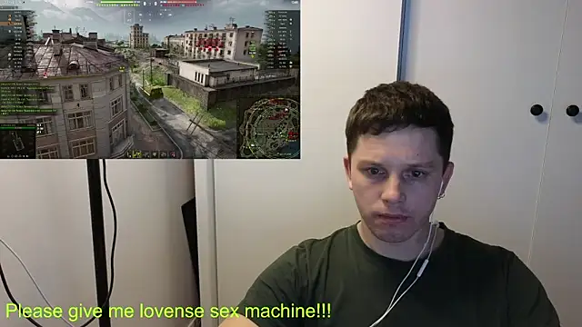 Snapshot of BigL0ve chatting on February 2026 01:40:01 PM BigL0ve online show from February 2026 01:40:01 PM