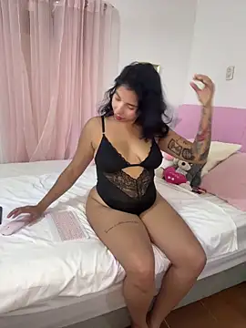 LucyMartelli online show from May 2026 11:11:01 AM