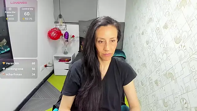 Abrillee1 online show from March 2025 04:49:02 AM