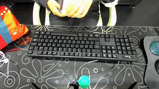 Abrillee1 online show from February 2025 07:39:01 PM