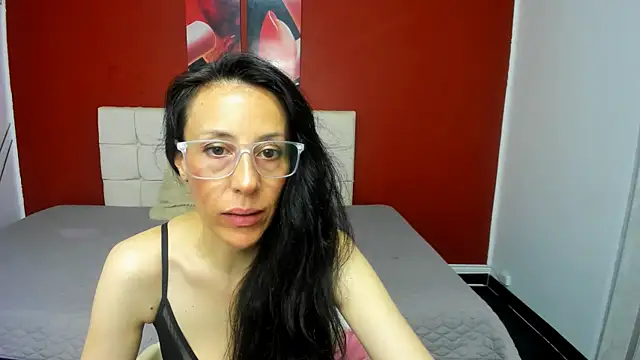 Abrillee1 online show from February 2025 10:53:01 PM