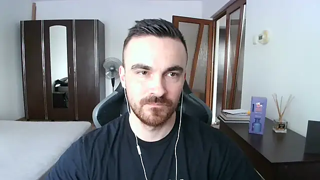 Snapshot of mu5clemania2 chatting on April 2026 03:08:01 PM mu5clemania2 online show from April 2026 03:08:01 PM