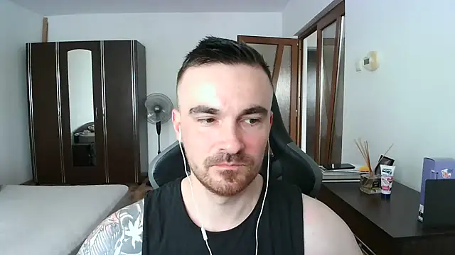 Snapshot of mu5clemania2 chatting on June 2026 09:03:01 AM mu5clemania2 online show from June 2026 09:03:01 AM