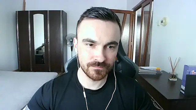 Snapshot of mu5clemania2 chatting on May 2026 12:24:01 PM mu5clemania2 online show from May 2026 12:24:01 PM