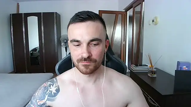 Snapshot of mu5clemania2 chatting on May 2026 03:12:01 PM mu5clemania2 online show from May 2026 03:12:01 PM