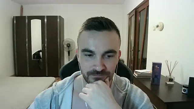 Snapshot of mu5clemania2 chatting on April 2026 07:51:01 PM mu5clemania2 online show from April 2026 07:51:01 PM