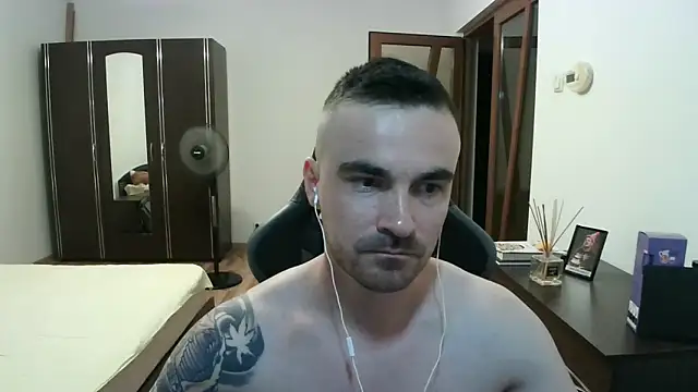 Snapshot of mu5clemania2 chatting on July 2026 07:36:02 PM mu5clemania2 online show from July 2026 07:36:02 PM