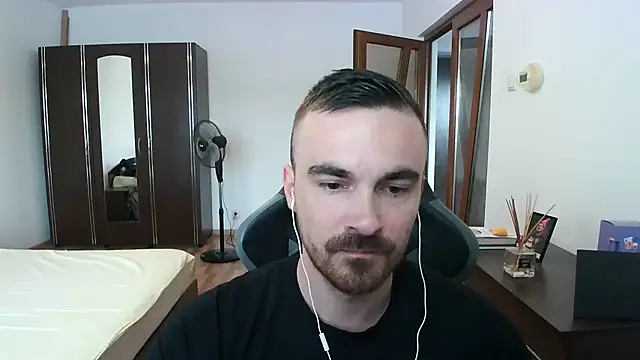Snapshot of mu5clemania2 chatting on July 2026 01:33:01 PM mu5clemania2 online show from July 2026 01:33:01 PM