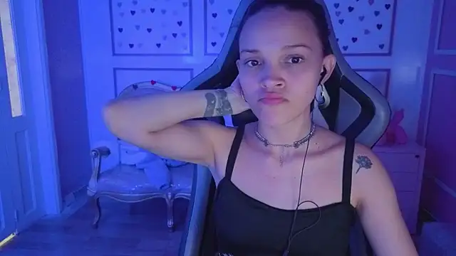 ailen t online show from September 2025 02:43:02 AM