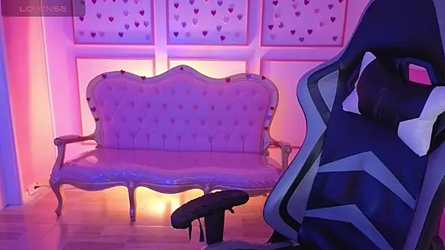ailen t online show from September 2025 03:02:01 AM