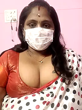 Snapshot of rithikka chatting on November 2025 04:40:01 PM rithikka online show from November 2025 04:40:01 PM