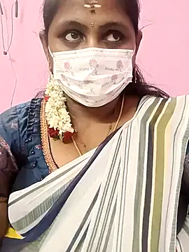 Snapshot of rithikka chatting on November 2025 04:01:02 AM rithikka online show from November 2025 04:01:02 AM