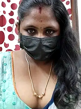 Snapshot of rithikka chatting on February 2025 06:02:02 AM rithikka online show from February 2025 06:02:02 AM