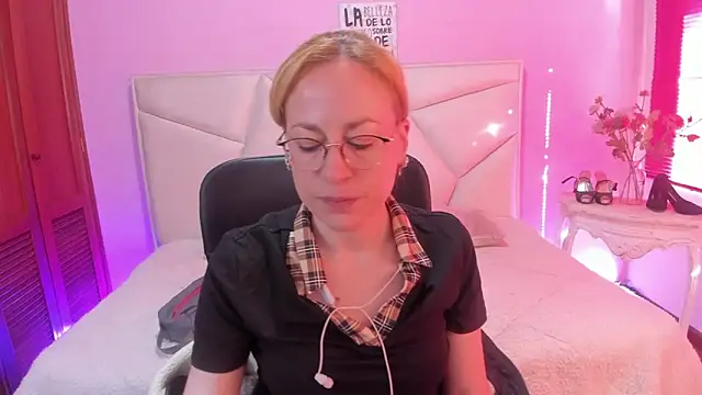 SammySanders online show from February 2026 01:00:02 PM