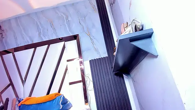 lola hornei online show from January 2026 11:58:01 AM