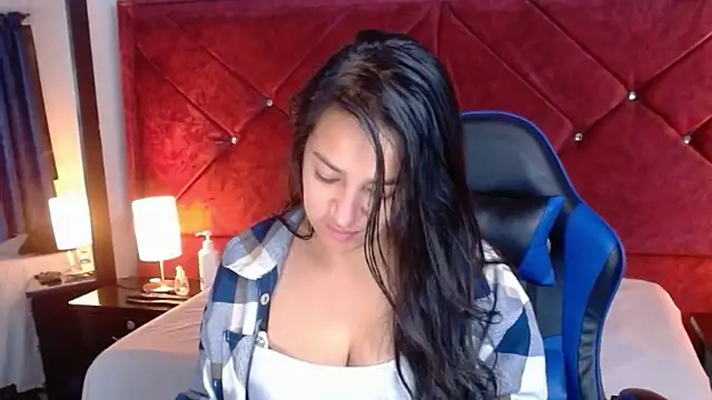 Snapshot of Julietacollins06 chatting on March 2026 01:08:02 PM Julietacollins06 online show from March 2026 01:08:02 PM