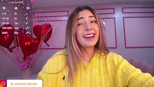 channel blonde a online show from February 2025 07:52:01 PM