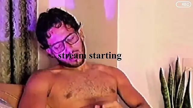 Nicholasrodrii online show from December 2025 12:57:02 AM