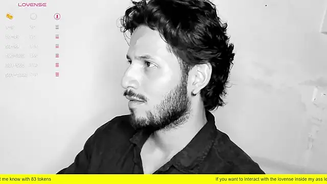Nicholasrodrii online show from February 2025 01:57:01 AM