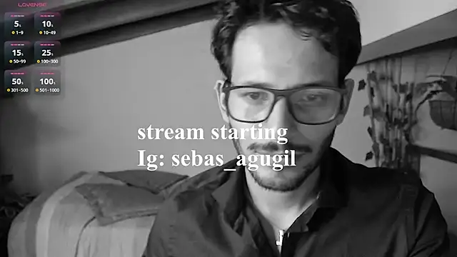 Nicholasrodrii online show from July 2026 11:05:01 PM