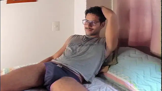 Nicholasrodrii online show from March 2026 08:49:02 PM
