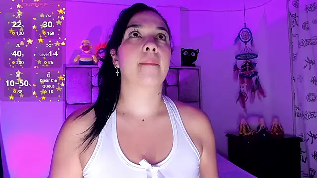 brianaGuzman online show from December 2025 09:31:01 AM