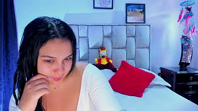 brianaGuzman online show from March 2026 06:24:01 PM