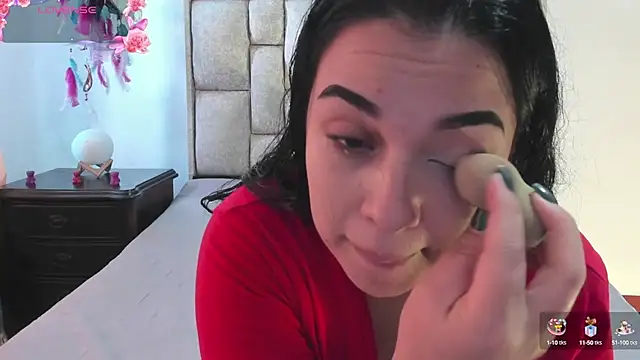 brianaGuzman online show from October 2025 07:40:01 PM