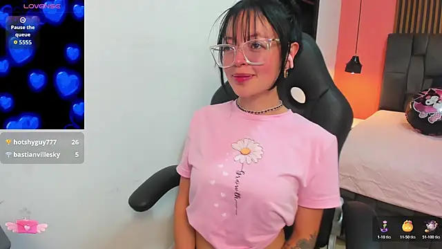 elisa collins online show from November 2025 03:35:02 PM