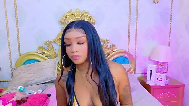 SalomeRestrepo online show from October 2025 04:33:01 AM