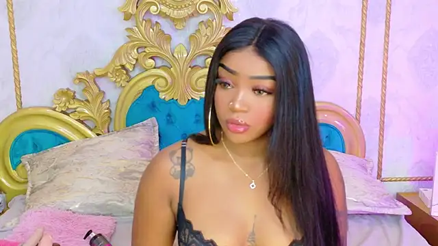 SalomeRestrepo online show from April 2026 03:31:01 AM