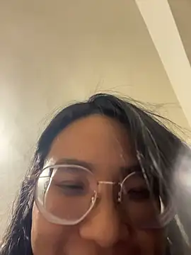 yourbootygirl online show from May 2026 01:47:01 PM