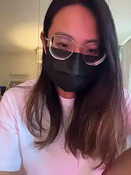 yourbootygirl online show from November 2025 03:18:01 AM