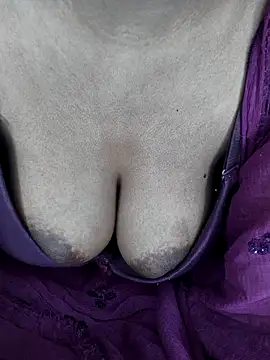 baby soni78690 online show from December 2025 06:02:01 PM