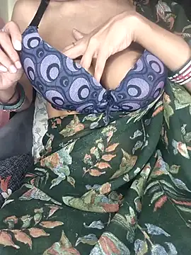 baby soni78690 online show from December 2025 04:30:01 PM